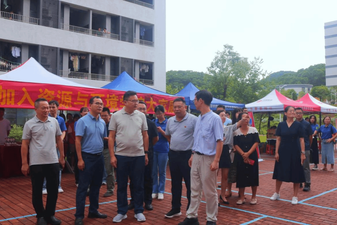 化学化工学院热情启航，精心筹备迎接2024级新生