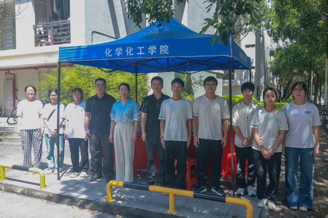 成人免费在线观看喜迎2025年专升本新生